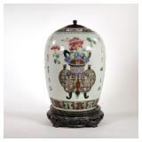 CHINESE FAMILLE ROSE JAR | Chinese porcelain ginger jar with calligraphy decoration, with a wooden l