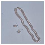 (3pc) 14k & PINK PEARL JEWELRY | Including a pearl necklace designed as a string of 7mm pearls with 