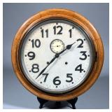 CIRCULAR WALL CLOCK | With Arabic numerals and sub-second dial. - d. 4.75 x dia. 15.5 in