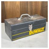 Dewalt Plate Joiner | In a metal case / tool box. - l. 15.5 in (box)