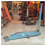 Norco 10 Ton Jack | Model SG-100 10 Ton capacity. - h. 56 x w. 19 x l. 66 in (overall)
