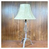 CAST IRON LAMP | Table lamp with tripod base. - h. 30 x dia. 16 in