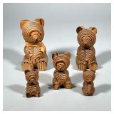 (5pc) JAPANESE WOOD CARVED BEARS | Set of 5 graduating carved wood bears in seated position - h. 6.5