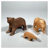 (3pc) MIXED CARVED WOOD BEARS | Mixed lot of carved wood bears including: Redwood Canadian carved be