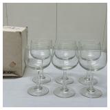 (6pc) Luminarc Red Wine Glasses | Luminarc red wine glasses in original box. - h. 6.5 in