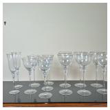 (12pc) Mikasa Wine & Champagne Glasses | 5 Red Wine - 9"H 5 White Wine - 8.5"H 2 Champagne - 9.5"H