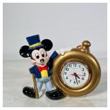 Mickey Mouse Clock | Quartz battery operated desk clock by Seiko for The Walt Disney Company. - h. 6