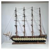 Large Model Ship | Wooden model of a Spanish ship: Fragata Espanola Siglo XVIII, with cannons. - h. 