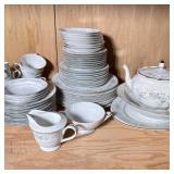 WYNDAM PORCELAIN DISHES | Large lot of Wyndham Fine China dining ware including: 8 dinner plates, 8 