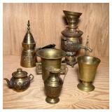 (6pc) BRASS COFFEE POTS & PITCHERS | Mixed lot of brass coffee pot, a small hammered teapot, pitcher