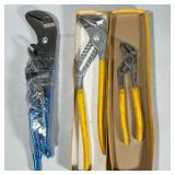 (6pc) Grove Joint Pliers | 4 blue channellocks and 2 yellow. Dimensions: l. 17 in (big blue)