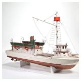 """MARION WEIR"" ELECTRIFIED MODEL BOAT | a very fine model fishing boat named after ""Marion Weir""