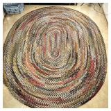 AMERICAN BRAIDED OVAL RUG | Colorful braided oval rug. - w. 108 x l. 136 in