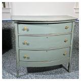 CHEST OF DRAWERS | Having three drawers with gilt bumblebee pulls, includes attachable mirror. - h. 