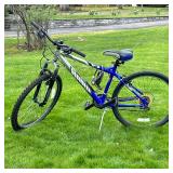 HARO BICYCLE | Adult sized. Comes with lock.