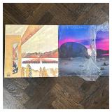(2pc) STEVIE WONDER RECORDS | "Stevie Wonder vinyl record albums including: InSquare Circle (6134 TL