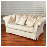 OVERUPHOLSTERED LOVESEAT WITH PILLOWS | Damask cream colored loveseat. Zippered cushion and flat apr