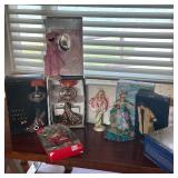 (7pc) LIMITED EDITION BARBIE DOLLS |