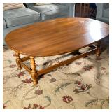 Ethan Allen Coffee Table With Drop Leaf | Ethan Allen honey-colored wooden coffee table with drop le