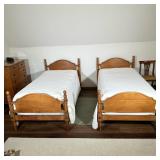 (2pc) Traditional Style Twin-Sized Bed Frames | Vintage Traditional Style carved wood twin-sized bed