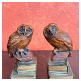 (2pc) Bookends - Owls | Pair of painted resin bookends, each featuring a wide-eyed owl perched atop 