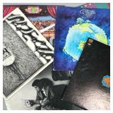 (6pc) MIXED VINYL RECORDS | Mixed vinyl record albums including: Santana self-titled album (CS 9781)