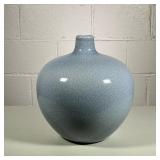 Vase | Large crackled vase with small opening. Gray toned. - h. 14 x w. 12 in
