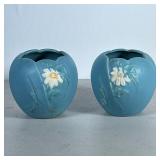 (2pc) Vintage Weller Pottery | Two matching planters/vases with daisies. Marked on bottom. Dimension