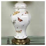 Paul Hanson Ginger Jar Table Lamp | Vintage (mid 20th c.) Paul Hanson white porcelain ginger jar tur