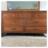 7-Drawer Low Chest Of Drawers | Vintage (mid 20th c.) wooden chest of drawers with 7 dovetail joint 