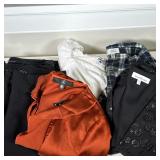 (6pc) Young Lady’s Casual Clothes | Pants and blouses, mostly size s or xs, including a pair of blac