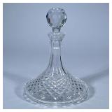 FINE WATERFORD CRYSTAL DECANTER | With stopper and marking on bottom. - h. 9.5 x dia. 8 in