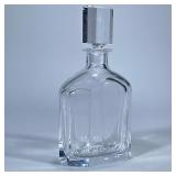 ORREFORS CRYSTAL DECANTER SQUARE | Signed and numbered, square stopper. - h. 10.5 in