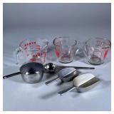 (3pc) GLASS AND APPLE PIE PLATES | Including two clear glass and one with Apple Pie recipe. Dimensio