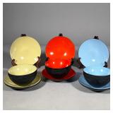 (18pc) BOWLS AND SAUCERS | 9 bowls and 9 matching saucers. 3 of each for each color. Dimensions: h. 