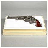 FRANKLIN MINT WYATT EARP NON-FIRING REVOLVER | Non-firing replica of the revolver used by Wyatt Earp