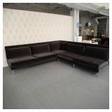 LEE INDUSTRIES SECTIONAL SOFA, MADE IN USA | Sectional corner sofa in two pieces, in a brown velvet 