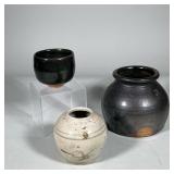 (3pc) MIXED CERAMICS & POTTERY | Including: large crock-like vase with black glaze, antique small sl