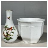 (2pc) HEREND ROTHSCHILD VASE & WHITE PLATNER | Including a Herend porcelain bud vase decorated with 