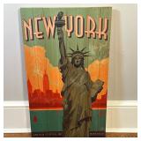 Statue of Liberty Wall Art | Vintage-style wall art print on wooden slat canvas, featuring the Statu
