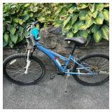 Diamondback "Tess 24" Youth Mountain Bike - Blue | Diamondback "Tess 24" youth mountain bike with 24