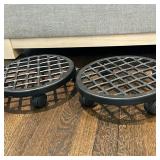 (2pc) Lattice-Work Design Plant Caddies | Pair of plant caddies featuring a lattice-work design base