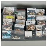 LOOSE PEARLS & Broken Strands | Mixed of various loose pearls and broken pearl strands.