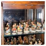 (12pc) Shelf Of Hummel Figurines | Dimensions: h. 5.5 in (tallest)