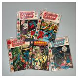 (5pc) 15¢ Justice League Comics | Dimensions: w. 6.75 x l. 10.25 in