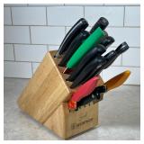 Emeril Wusthof Knife Set | There are only a few original knives left. Dimensions: h. 8.5 x w. 4.5 x 