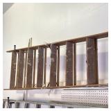 ATLAS WOOD 11-STEP LADDER