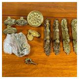 COLLECTION MIXED BRASS HARDWARE