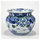 CHINESE BLUE & WHITE UNDERGLAZE VASE / JARDINIERE