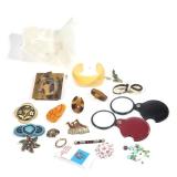 GROUP OF COSTUME JEWELRY